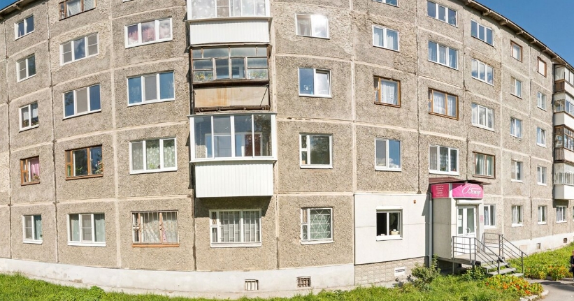 Олега кошевого 25 ревда. Цветников 54 а. Азина 81. Цветников 37а ревда. Ревда свердловская область ул.